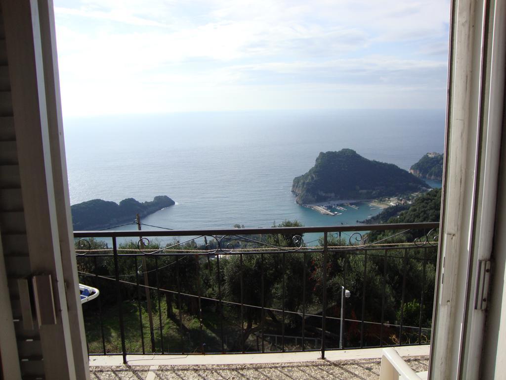 Fantasia Apartment Lakones Bagian luar foto