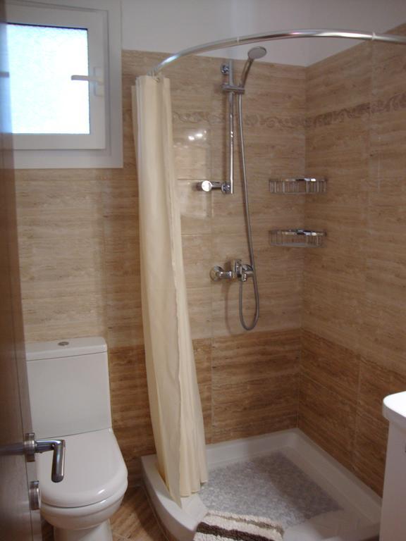 Fantasia Apartment Lakones Bagian luar foto